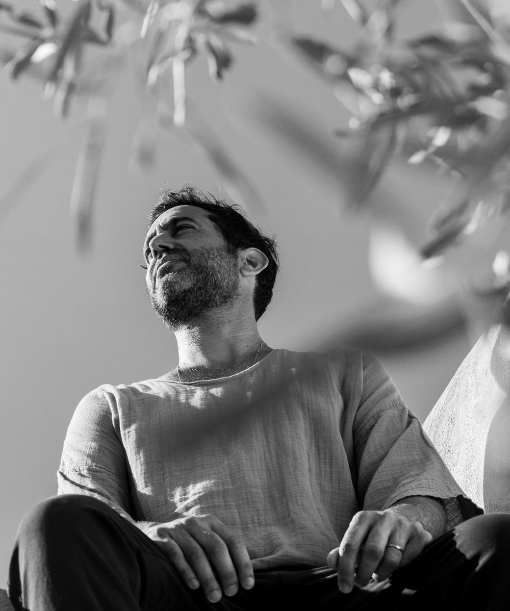 Omer Tayar: Returning Home to Moments at Kaap